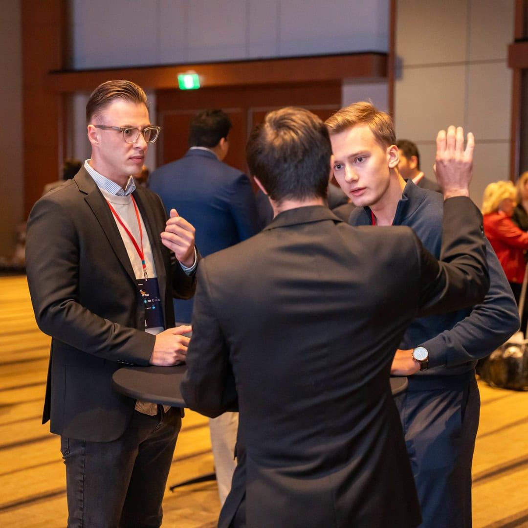 Extend your reach at the CanadianSME Small Business Summit