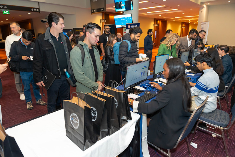 Delegate Bag Sponsorship at the CanadianSME Small Business Summit, photo 3
